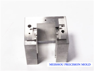 Metal mold